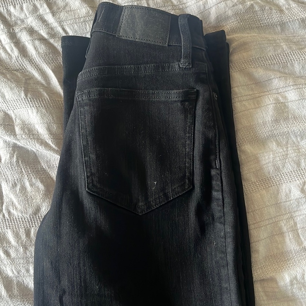 M Madewell Perfect Vintage Wide Leg Jean in Black Rinse Wash